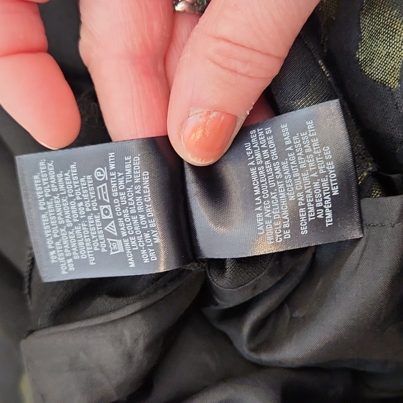 Maeve Camo Pencil Skirt Size 8 - Picture 14 of 16